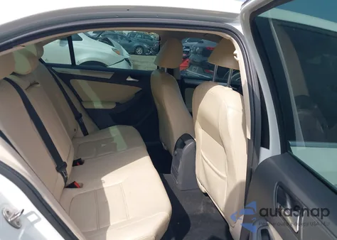 2017 Volkswagen Jetta 1.4T Se из США, поврежденный, VIN 3VWDB7AJ2HM286953